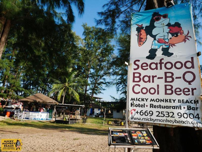 Micky Monkey Beach At Maikhao Beach Otel Mai Khao Dış mekan fotoğraf